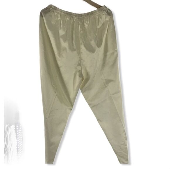 Ivory Satin Pants sz M - Picture 4 of 5